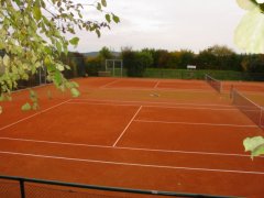 Grossansicht in neuem Fenster: Tennisanlage Wolfersdorf